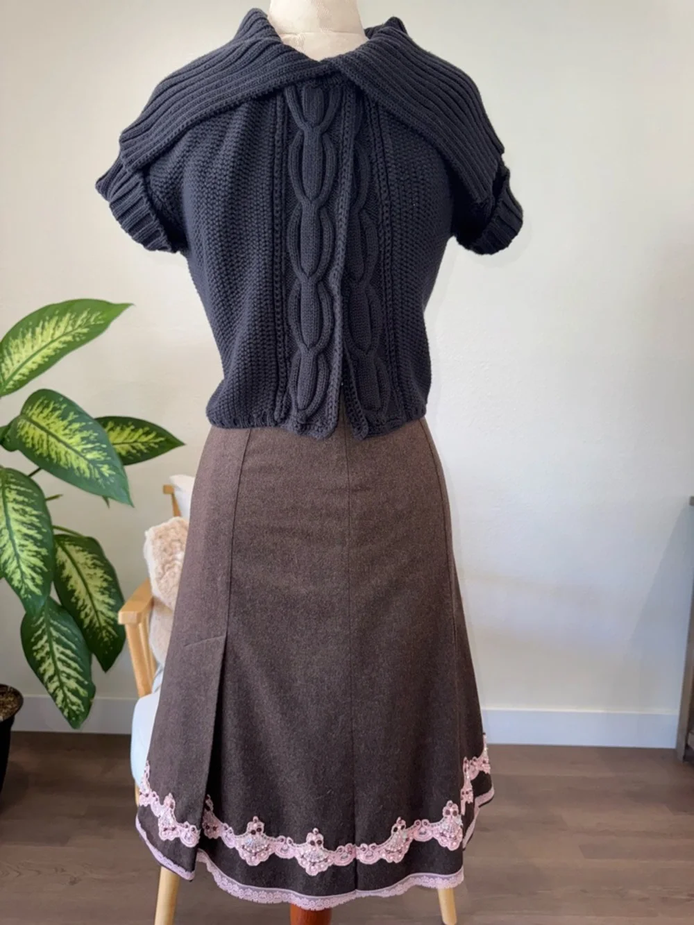 Express Brown A-Line KneeY2K Cottagecore Wool Blend Pink Sequin Lace Hem Skirt 6